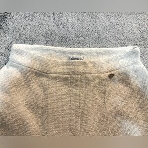 CHANEL P45436V31742 beige white skirt